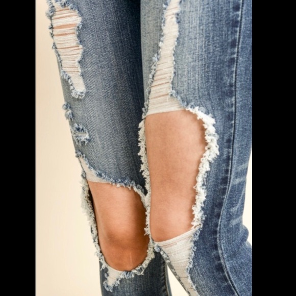 Denim - Picture 3 of 7